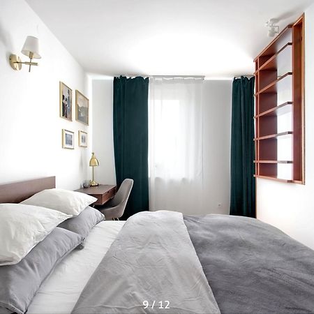 Spacious Quiet Apt Close To The Belvedere Palace Apartman Varsó Kültér fotó